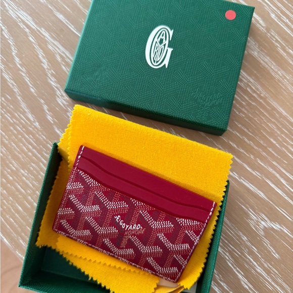 Goyard Red Card Holder with Green Box - Picture 1 of 3